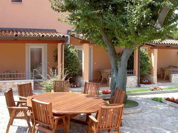 Apartments Kori Фунтана Экстерьер фото