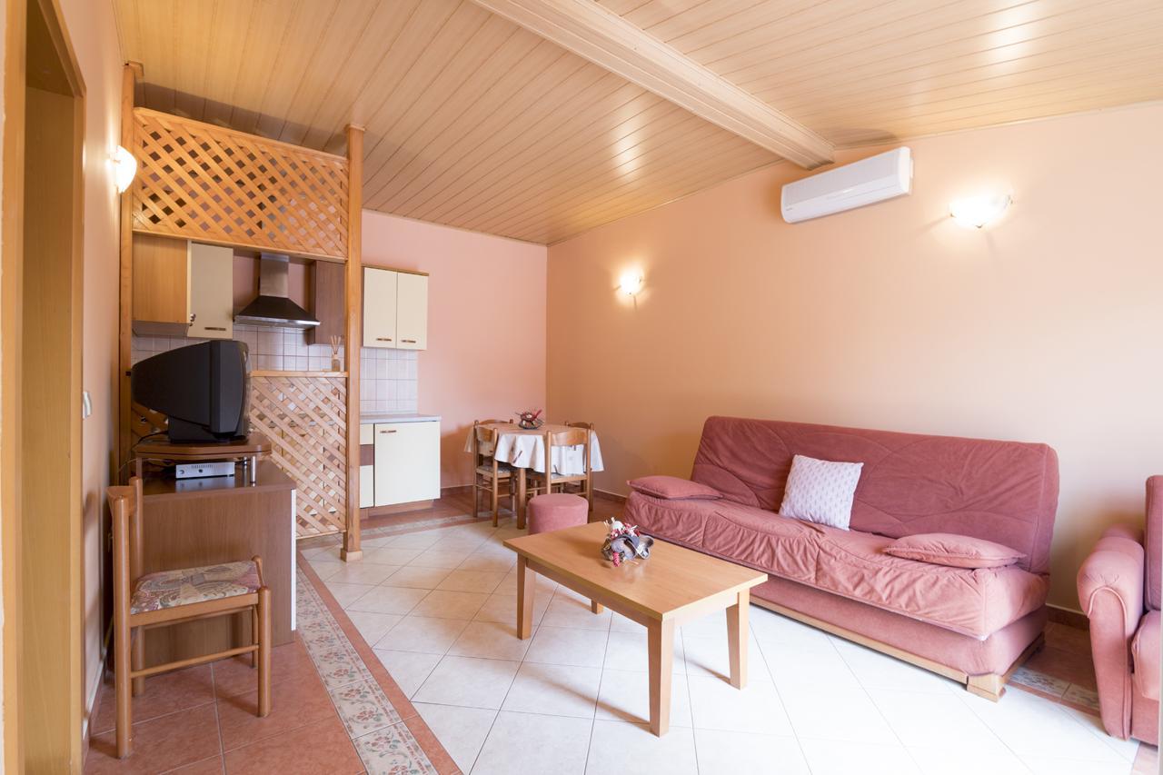 Apartments Kori Фунтана Экстерьер фото
